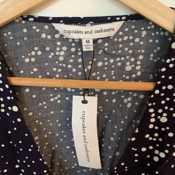 Cupcakes & Cashmere navy and white blouse. - Picture 3 of 5